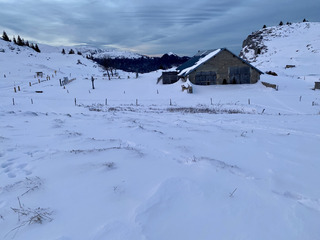 Charmant Som; Féerie neigeuse avant désastre pluvieux