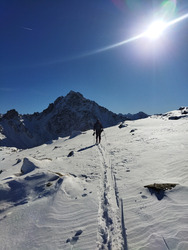 Frigo Pyrénéen avec de la poudreuse 