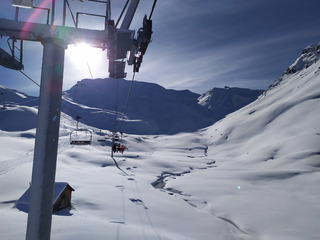 on cherche le ciel bleu
