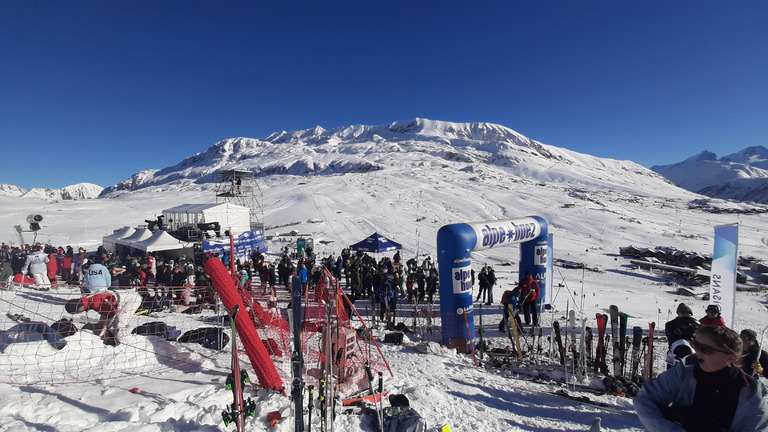 Du soleil - un peu de neige fraîche et les Big Bosseurs 🤩 Sublime 👍