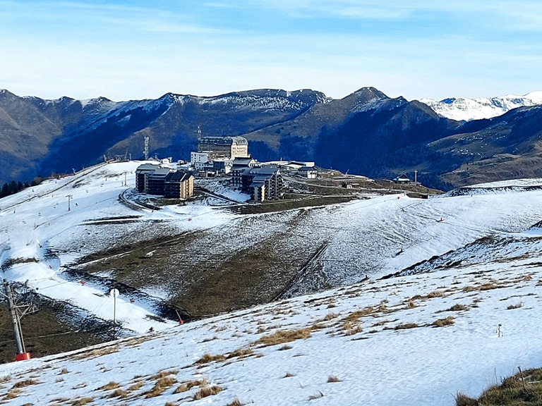 A la recherche de la neige à Superbagnères