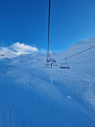 Bonne année de Orelle/val tho !