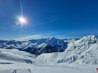Auron envahi de monde mais en manque de neige... pour le moment?