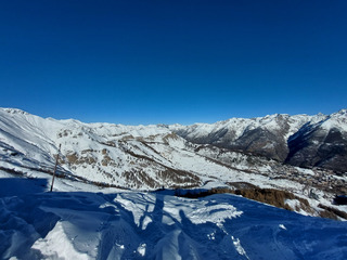 Auron envahi de monde mais en manque de neige... pour le moment?