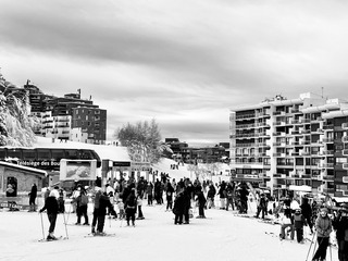 Bon ski, petite visi puis monochromie !
