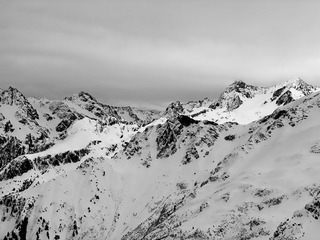 Bon ski, petite visi puis monochromie !