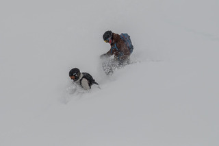 Happy ending dans une bonne couche de neige fraîche surprise