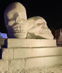 Sculptures sur neige + ski de folie 