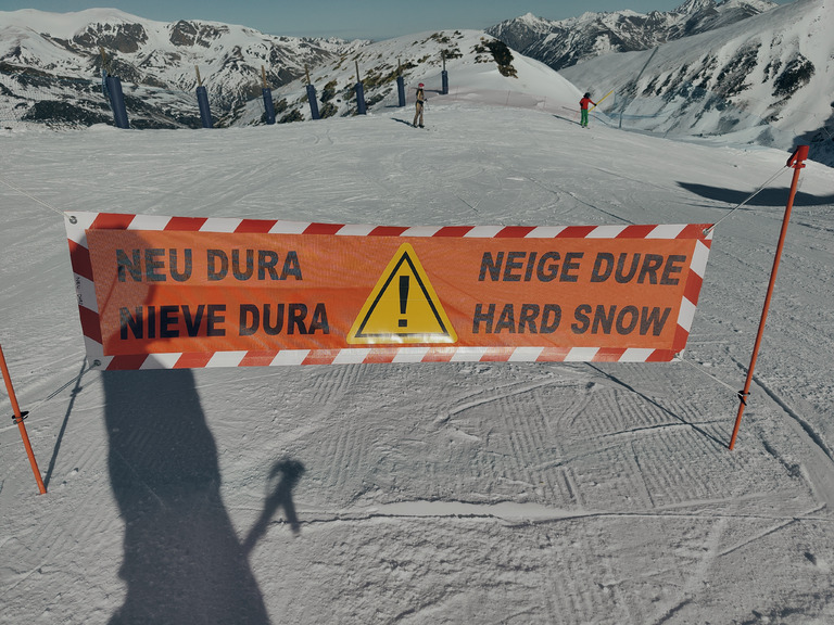 Neu Dura / hard snow / nieve dura