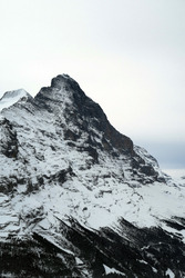 Up and down sous les glaciers bernois