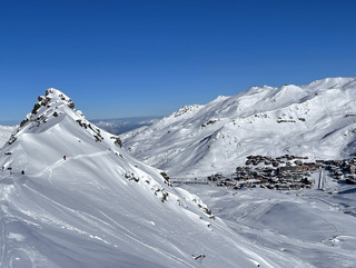 Belle poudreuse légèrement mâtée