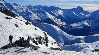 Après-midi ski de printemps sur piste => idéal pour le carving 🤩