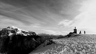 Charmant Som, 8&egrave;me Merveille du Dauphin&eacute;, supr&ecirc;me Chartreuse 💚 😍