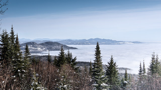 Un coucher et un lever de soleil sur le Massif de Charlevoix 