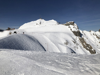 Conditions printanières et convenables malgré peu de pistes damées 