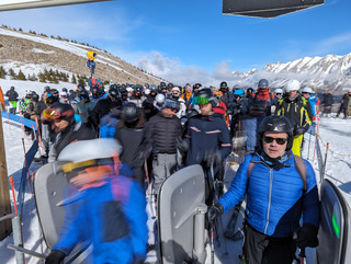 En France on n'a pas de chute de neige, mais on a des id&eacute;es 👍