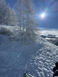 Journée de rêve, neige fraîche et ciel bleu du Queyras