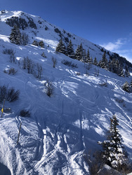 Neige (enfin) de saison et peu de piste damées 