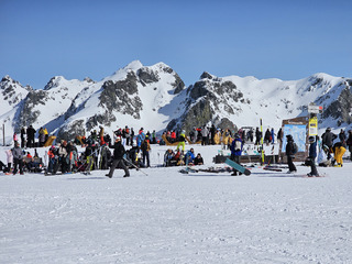 Chamrousse : ciel bleu et mer de nuages