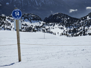 Chamrousse : ciel bleu et mer de nuages