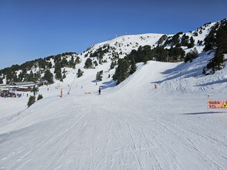 Chamrousse : ciel bleu et mer de nuages