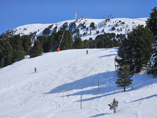Chamrousse : ciel bleu et mer de nuages