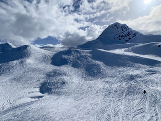 Quel contraste entre Montchavin et le secteur Roche de Mio/Bellecote!