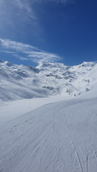 Blue bird matinal, et nuage post déjeuner