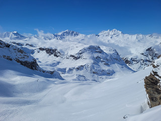Une de plus