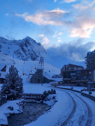 Cloches givrées ❄️🛎 pour le clap de fin 1er avril au Grand Tourmalet