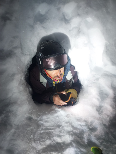 Val Thorens ❄️ Winter is Back + spéléo Grotte glacière ⛏️ 🔦 