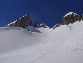 Glacier de Celliers : on va pas ranger les skis tout de suite. 