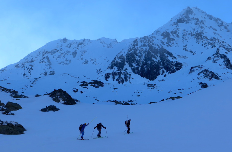 Skier un 1er juin-vier à l’aiguille de Peclet