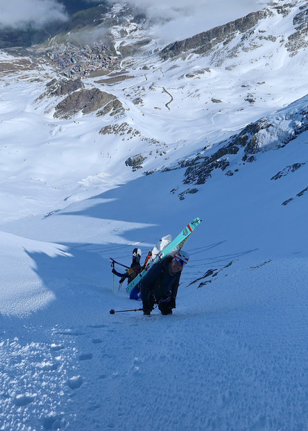 Skier un 1er juin-vier à l’aiguille de Peclet