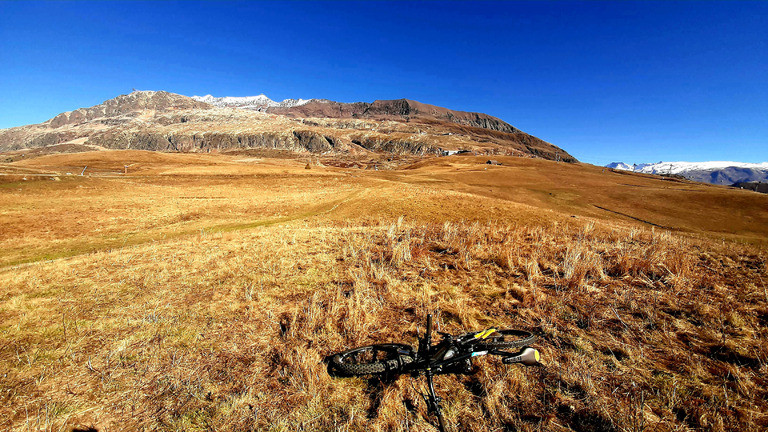 sous Pic Blanc, rider la terre, avant l'hiver ! Spot VTT 🚴🏔