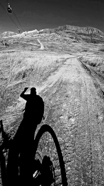 sous Pic Blanc, rider la terre, avant l'hiver ! Spot VTT 🚴🏔