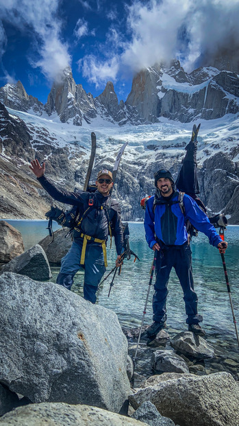 Ski down face au Fitz Roy