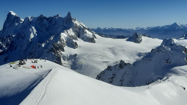 Dernière aiguille avant fermeture 