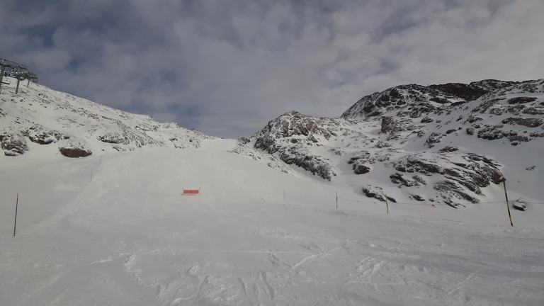 75 cm de neige et 19 de fraîche ! Surprise à 3000 !