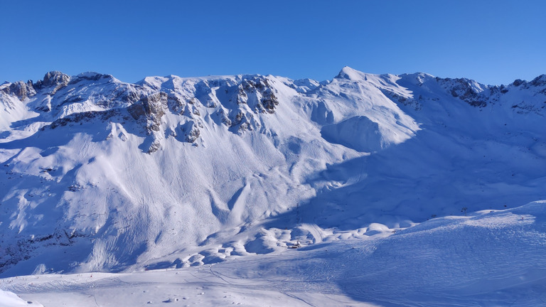 Neige fraîche, une année 2025 qui commence bien