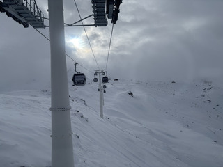 livraison en cours 🚚 📦 ❄️ puis 🌥️ puis re ❄️ puis…