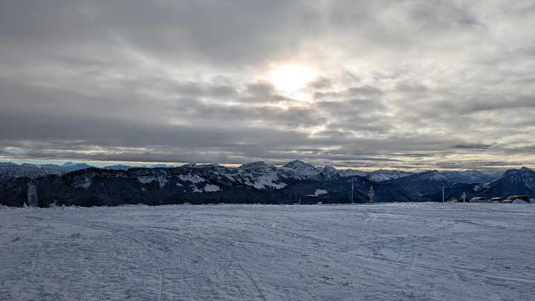 Lever de rideau au Semnoz 