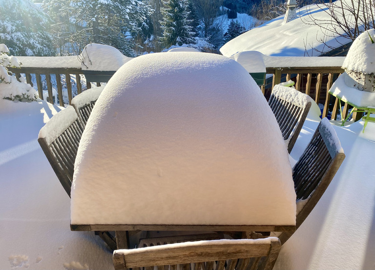 La station a réouvert ses téléskis puisque le dessert est servi ❄️