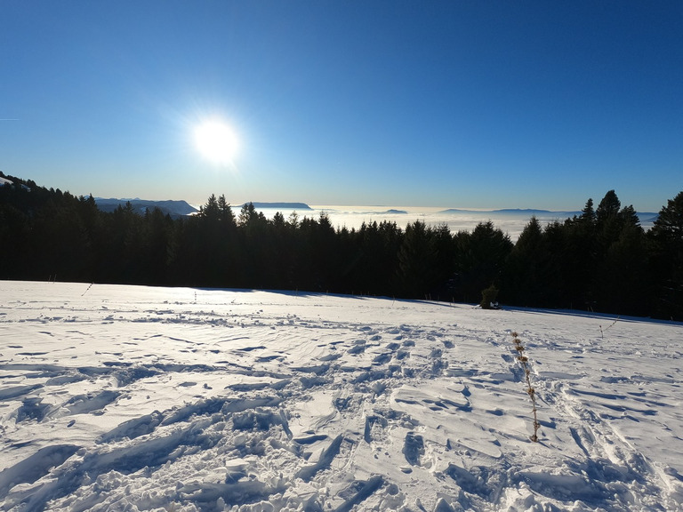 Soleil au dessus des nuages