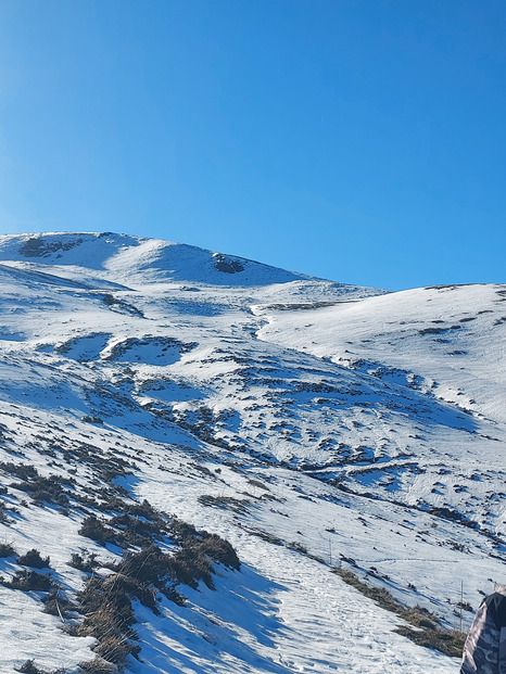 Semaine de Noël 🎄 mitigée dans les Pyrénées entre ❄️, ☔️ et 🧊