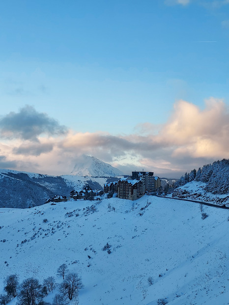 Semaine de Noël 🎄 mitigée dans les Pyrénées entre ❄️, ☔️ et 🧊