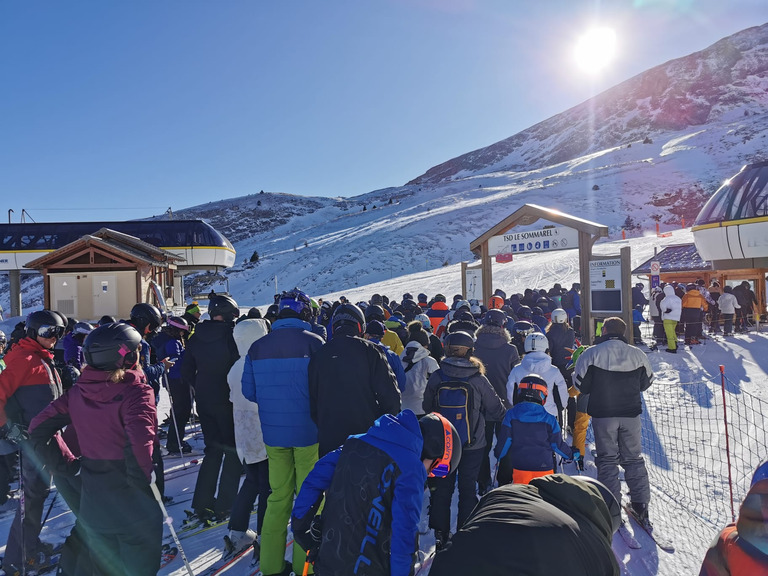 La nouvelle piste rouge du jour est.... 