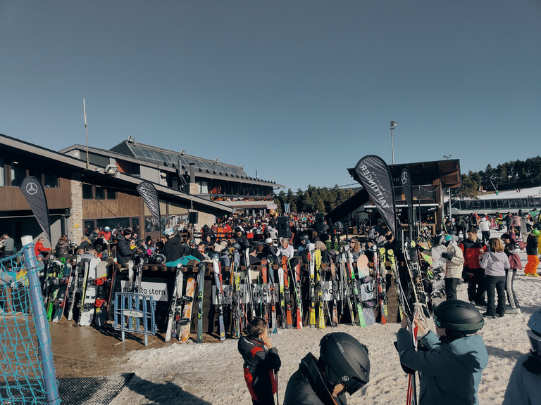 Masella !Location de planches obligatoire ! Cailloux partout ! Masella