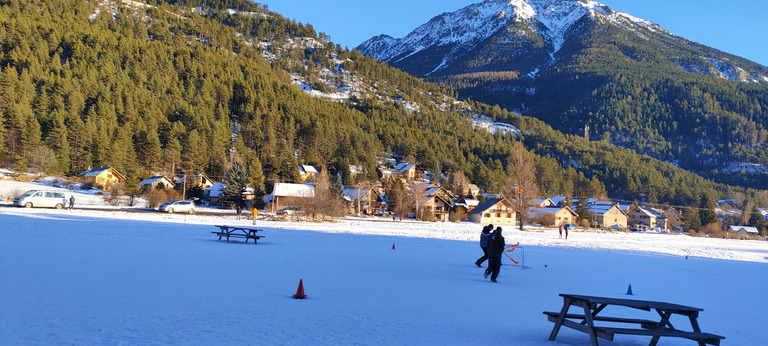 Hockey sur ski de fond aux Alberts