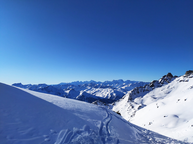 ciel bleu et encore un peu de fraiche 